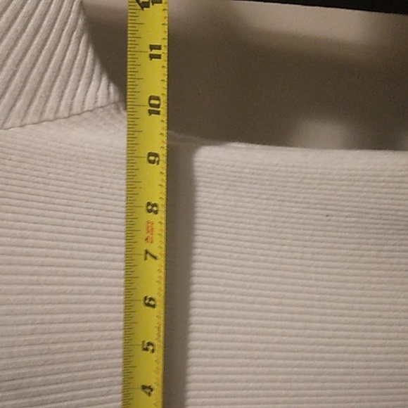 Women's Studio Ease One Piece Short Outfit - Picture 8 of 11